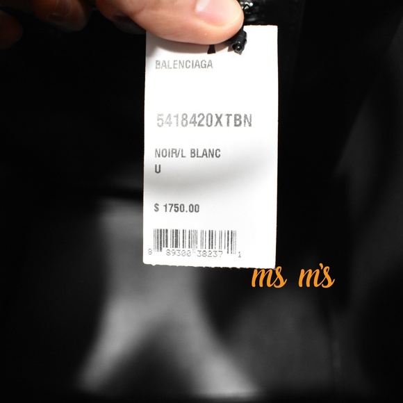 NWT BALENCIAGA Small Leather Logo Shopper Tote - Picture 5 of 8